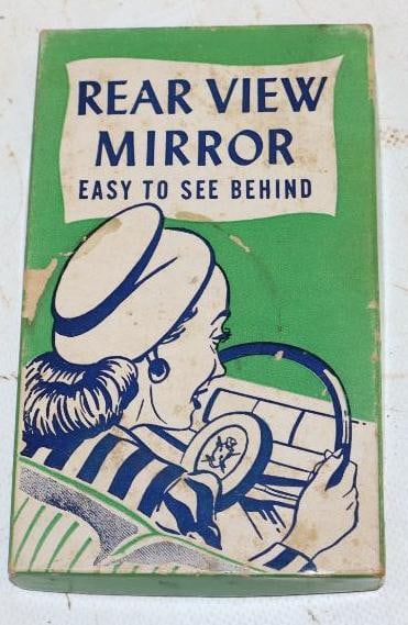 Rearview Mirror Easy to See Behind Post Card Gag Gift: 3.5" x 5.5"