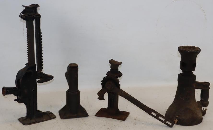 Group of 4 Early Automobile Bumper and Bottle Jacks (1 of 5)