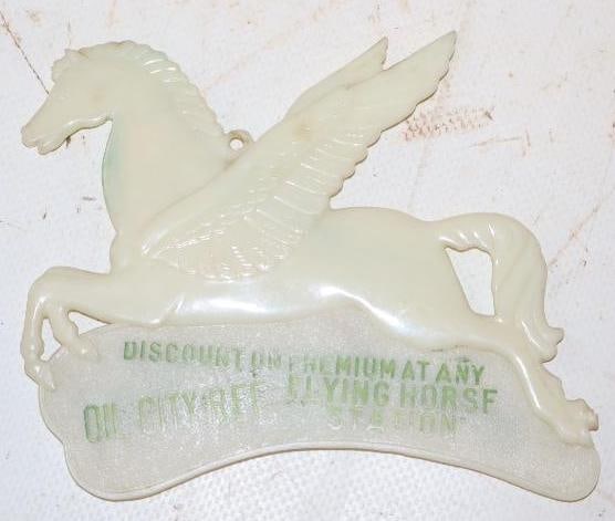 Oil City Ref. Flying Horse Gas Station Diecut Plastic Pegasus: 4.25" x 3.5"