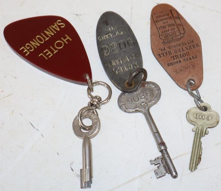 Group of 3 Hotel Cleveland Tower Rooms & Hotel Saintonge Room Keys (1 of 2)