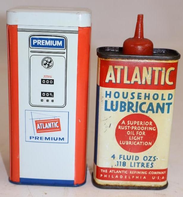 Group of 2 Atlantic Gas Pump Coin Bank and Handy Oiler: Largest is 2.25" x 1.75" x 5"