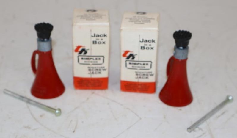 Group of 2 Jack in a Box Miniature Screw Jacks in Original Boxes (1 of 4)