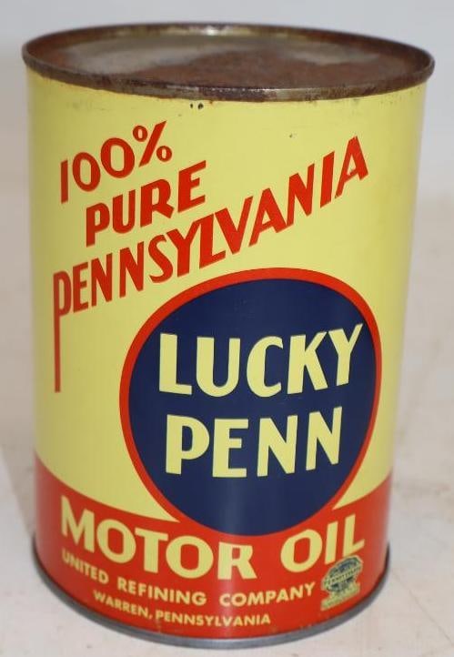 Lucky Penn Metal One Quart Oil Can (1 of 3)
