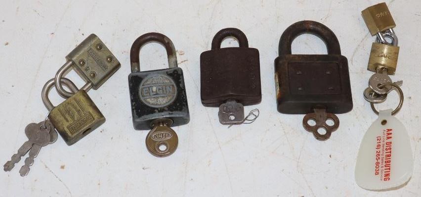 Group of 7 Vintage Locks with Keys (1 of 5)