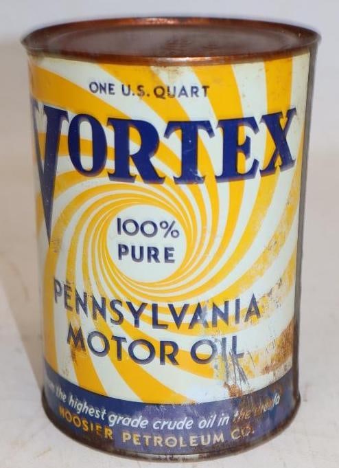 Vortex Metal One Quart Oil Can (1 of 3)