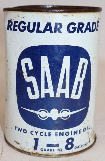 White & Bagley Saab Two Cycle One Quart Metal Oil Can (1 of 3)