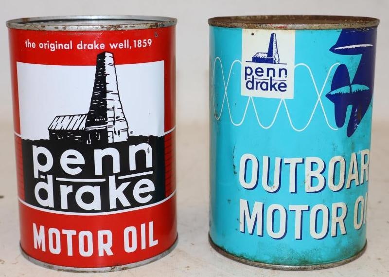 Group of 2 Penn-Drake and Outboard Metal One Quart Oil Cans: Both are empty. 32oz each