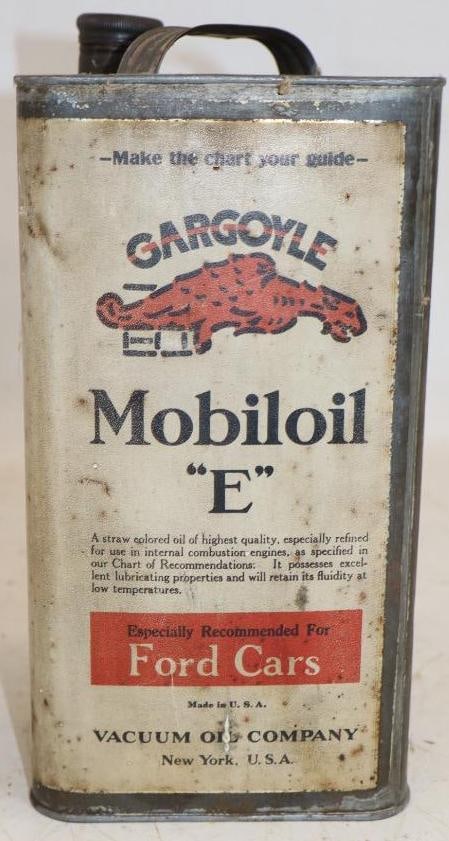 Mobiloil Gargoyle "E" for Fords One Gallon Square Oil Can: Empty. 5.25" x 5.25" x 10"