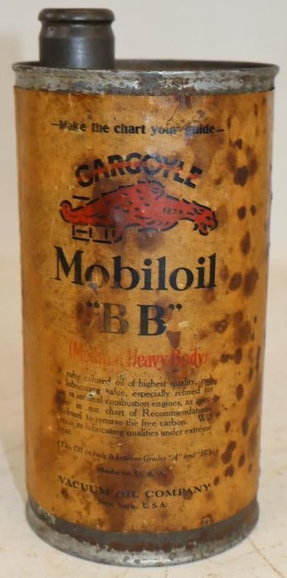 Mobiloil Gargoyle "BB" One Quart Metal Oil Can: Empty. Has paper label. Missing lid. 32oz