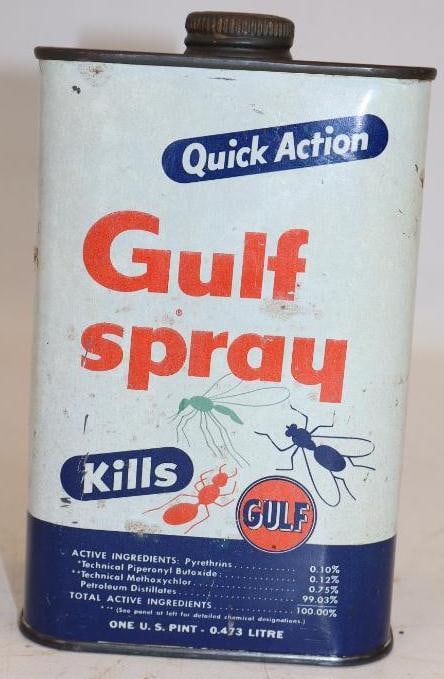 Gulf Spray One Pint Graphic Oil Can (1 of 2)