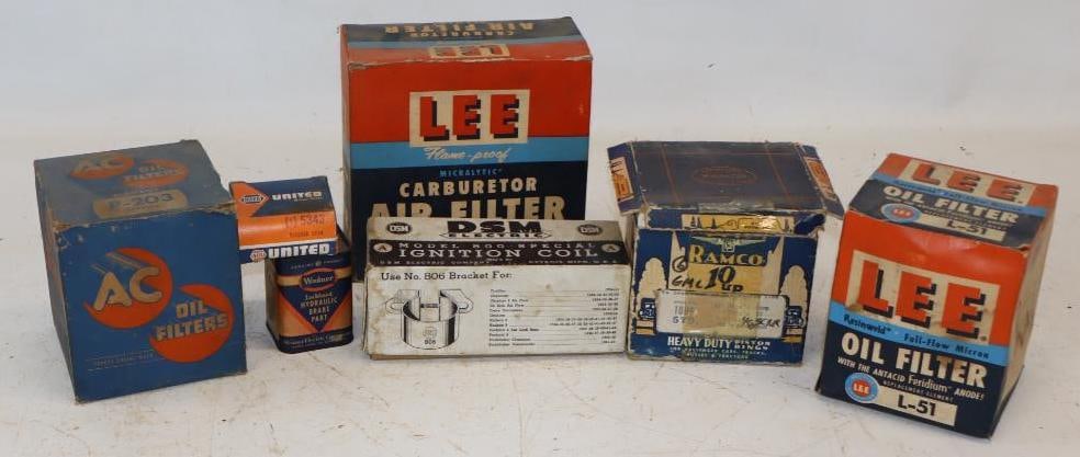 Group of 7 Automobile Filters, Piston Rings, Ignition and Brake Parts in Original Boxes (1 of 4)