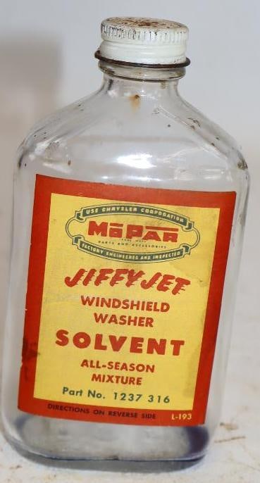 Mopar Jiffy Jet Windshield Washer Solvent Bottle (1 of 2)
