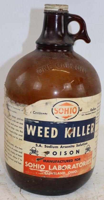 Sohio Weed Killer One Gallon Glass Jug: 6" x 6" x 12"