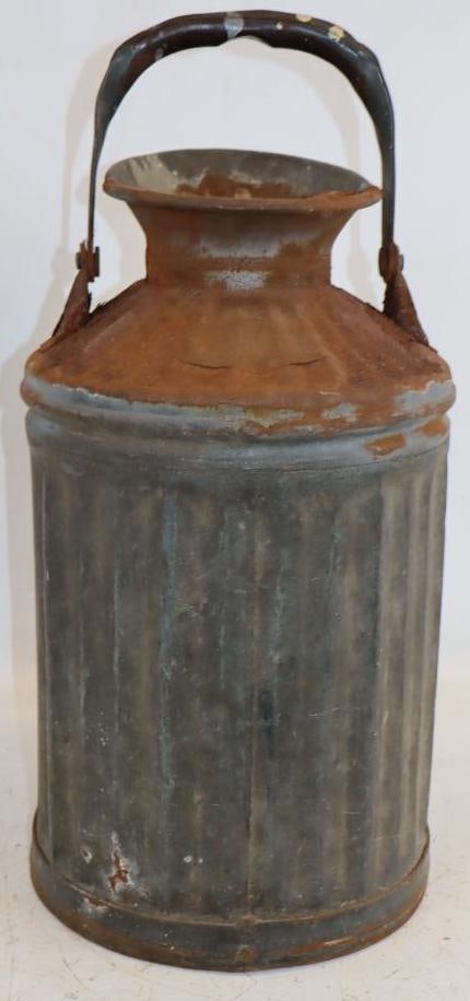 The Davis Welding 5 Gallon Bulk Oil Can (1 of 4)