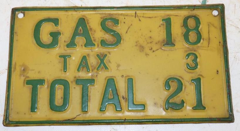 Embossed Green & Yellow Gas Tax Pricer Sign: 9.25" x 5"
