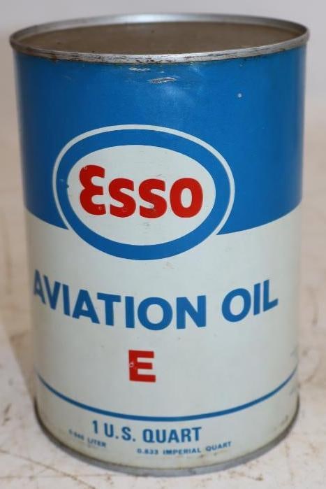 Esso Aviation E Metal 1 Quart Oil Can (1 of 2)