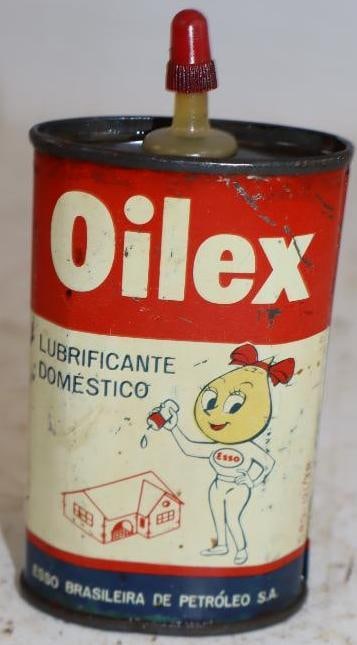 Esso Oilex Oval Handy Oiler With Mrs. Happy Mascot (1 of 2)