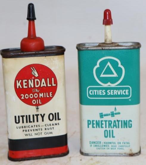 Group Of 2 Cities Service And Kendall Handy Oilers (1 of 2)