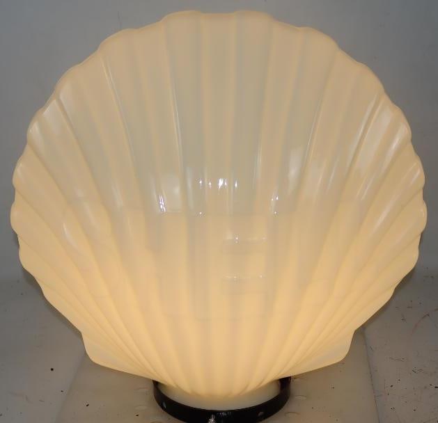 Reproduction Milk Glass Shell Shaped Gas Pump Globe (1 of 15)
