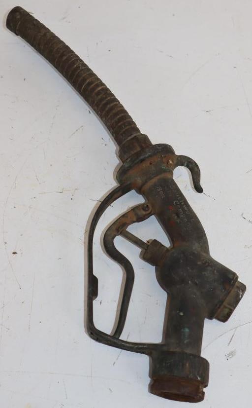 Southwest Barrel Company Brass Gas Pump Nozzle (1 of 4)