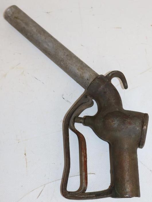 Knapp Co K721 Brass Gas Pump Nozzle (1 of 4)