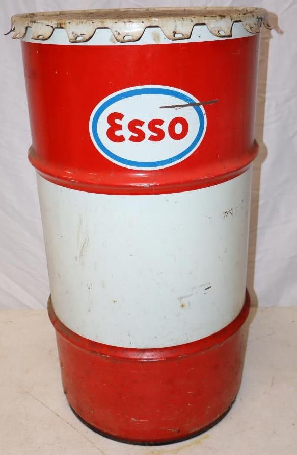 Esso Oil 16 Gallon Grease Can: 15x15x27