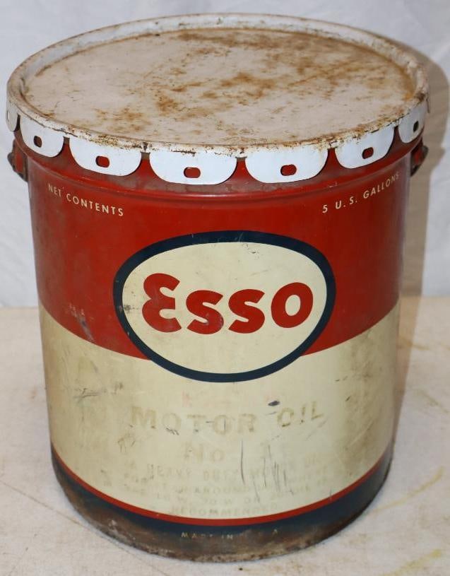 Esso Extra Heay Duty #1 5 Gallon Moto Oil Can: 12x12x13