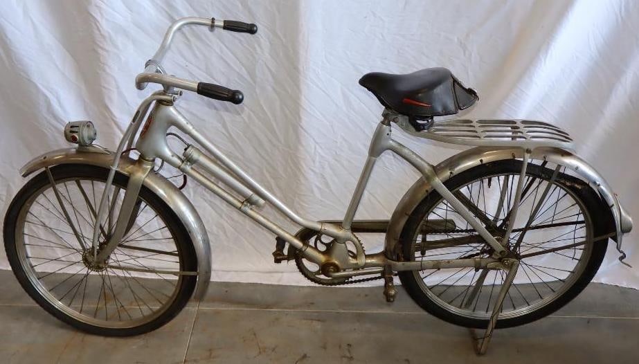 Monark Silver King Aluminum Bicycle With Troxel Tool Case Seat (1 of 16)