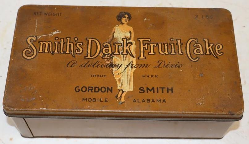Smith's Dark Fruit Cake 2 LB Graphic Advertising Tin: 7.75" x 4.25" x 3"