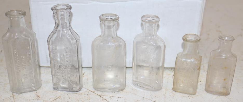 Group of 30 Early Pharmacy Medicine Bottles (1 of 14)