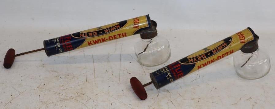 Group of 2 Kwik-Deth Insect Sprayers (1 of 4)