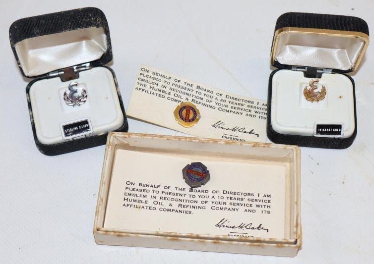 Group of 4 Humble and Carter Oil Award Service Pins: Largest is 0.5" x 0.5"