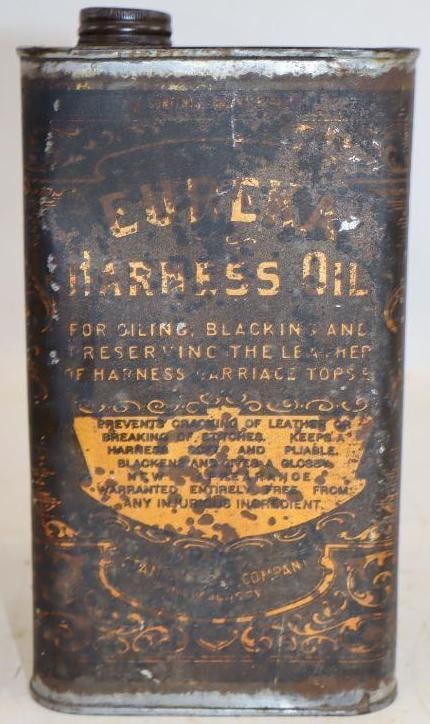 Standard Oil Eureka Standard Harness Oil 1/2 Gallon Oil Can: 4.25" x 4.25" x 7.75"