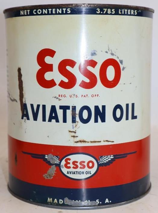 Esso Aviation 1 Gallon Oil Can with Winged Logo (1 of 2)