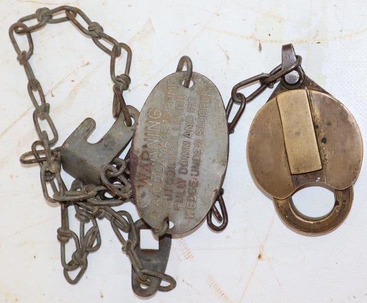 Group of 2 Standard Oil Heart Shaped Brass Lock and Chained Gas Pump Warning Sign (1 of 3)