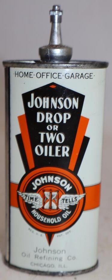 Johnson Oil Refining Oval 4oz Leadtop Oiler (1 of 2)