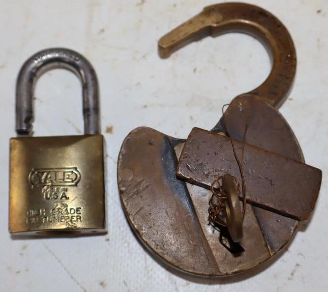 Group of 2 Standard Oil Co Brass Locks (1 of 2)