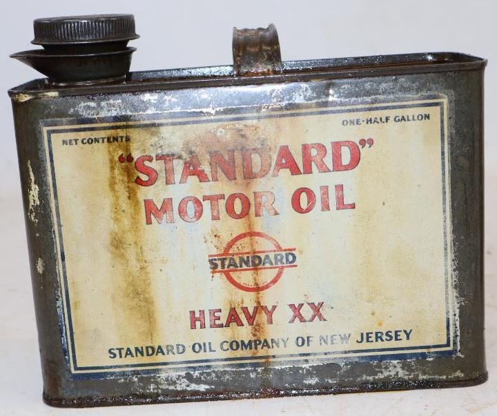 Standard Oil of NJ Heavy XX 1/2 Gallon Oil Can: 8" x 3" x 6.5"