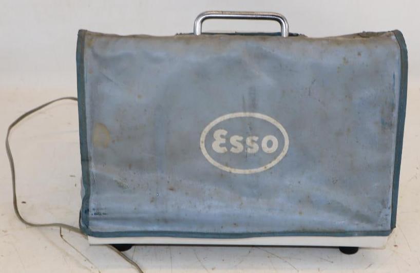 Esso Sales Training Portable Monitor with Cover (1 of 3)