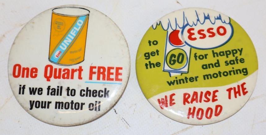Group of 2 Esso Uniflo and Winter Motoring Advertising Pin Back Badges (1 of 2)