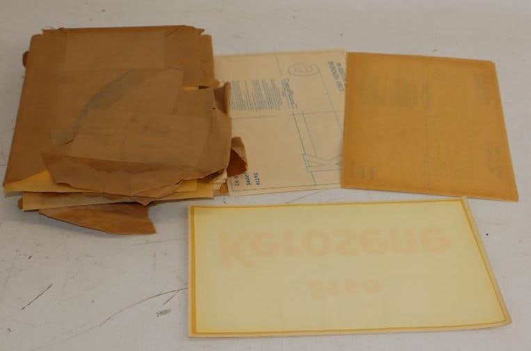 Large Group of Esso Kerosene Gas Pump Decals (1 of 4)