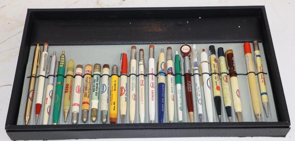 Group of 25 Esso, Atlantic, White Flash Oil Company Advertising Pens and Pencils: With Case. 14.75" x 8.25" x 1"