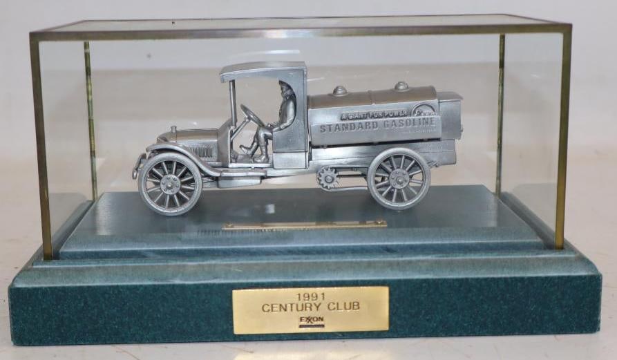 1991 Exxon Century Club Standard Gasoline Tanker Truck Shaped Desk Top Award: 10x5.5x5.5