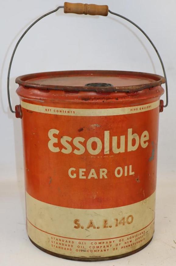 Essolube 5 Gallon Gear Oil Can: 12" x 12" x 13.5", missing screw on lid