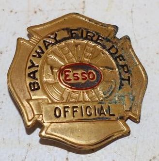 Esso Bayway Fire Department Official Pinback Badge: 1.75" x 1.75"