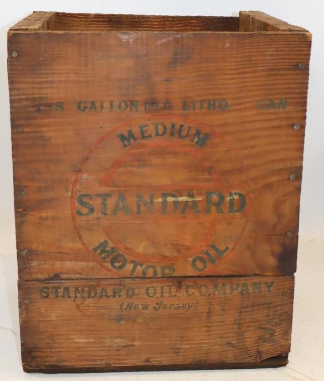 Standard Oil of NJ Medium 5 Gallon Square Oil Can Wooden Shipping Crate: 12x15.5x10.5