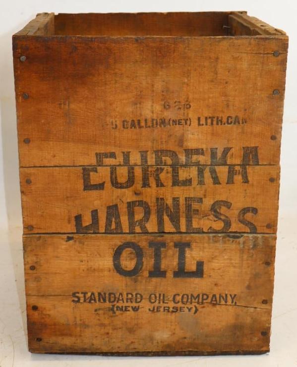 Standard Oil of NJ Eureka Harness Square 5 Gallon Wooden Shipping Crate: 11.5x10.5x15