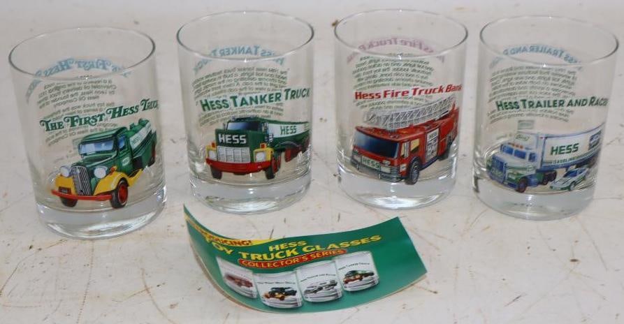 Group of 4 Hess Gas Station Drinking Glasses: 3.25" x 3.25" x 4 each