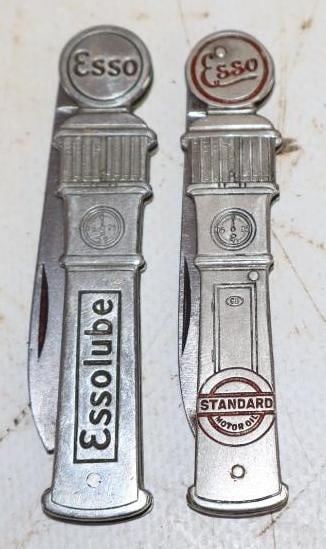 Group of 2 Essolube & Standard Clockface Gas Pump Shaped Pocket Knives (1 of 2)