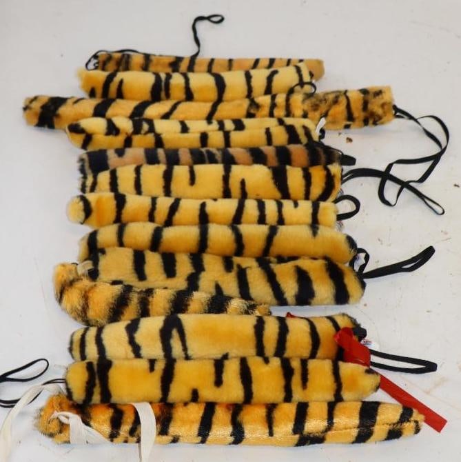 Group of 13 Put Some Tiger in Your Tank Tails: Largest is 14"
